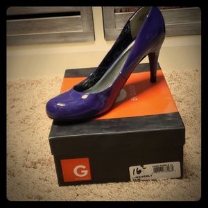 Guess Heel